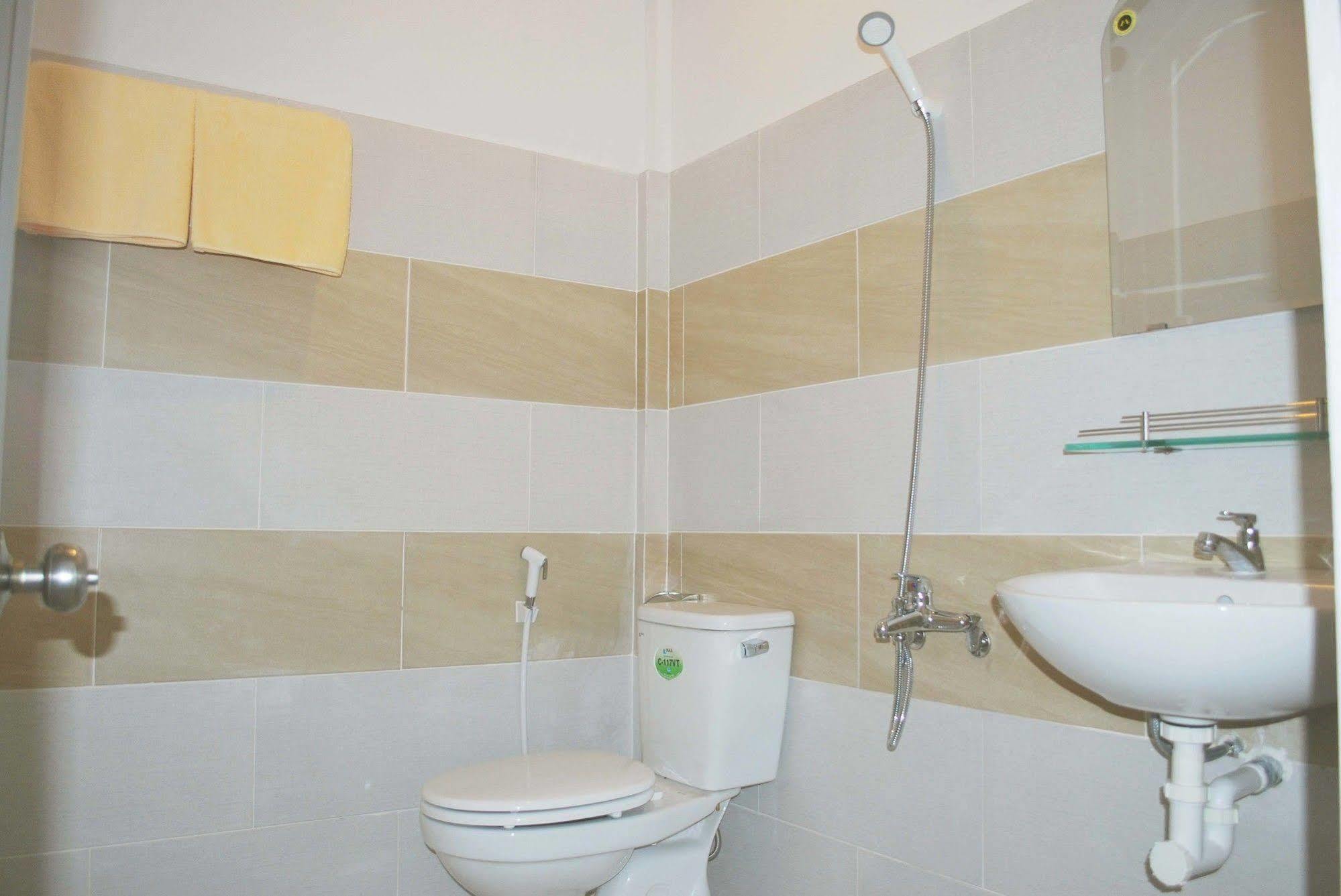 Phi Yen Hotel Chi Khu Co Ong Eksteriør billede