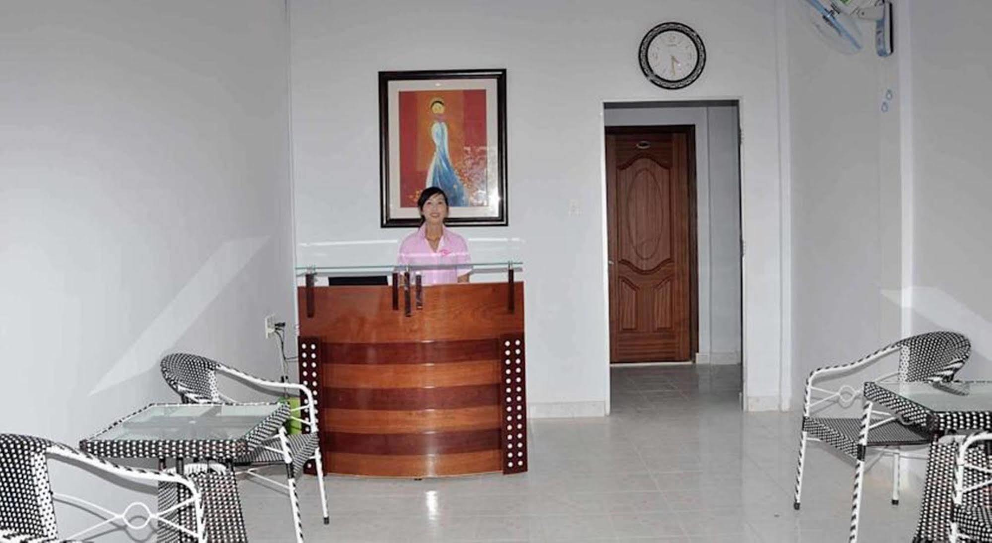 Phi Yen Hotel Chi Khu Co Ong Eksteriør billede